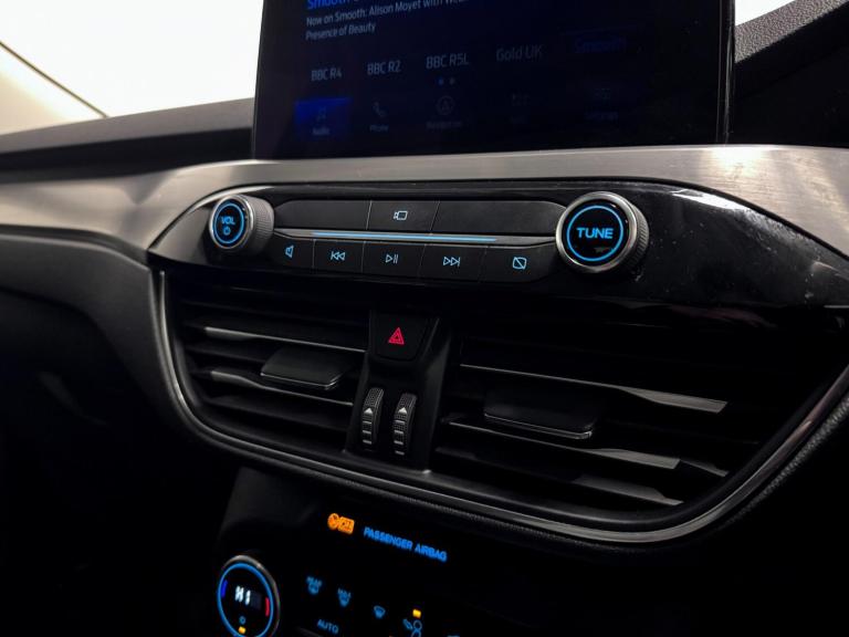 2020 Ford Kuga 2.5 EcoBoost Duratec 14.4kWh Titanium First Edition SUV 5dr Petrol Plug-in  HATCHB...