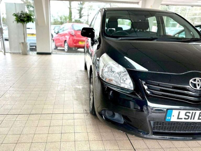 2011 Toyota Verso VALVEMATIC T2 MPV Petrol Manual