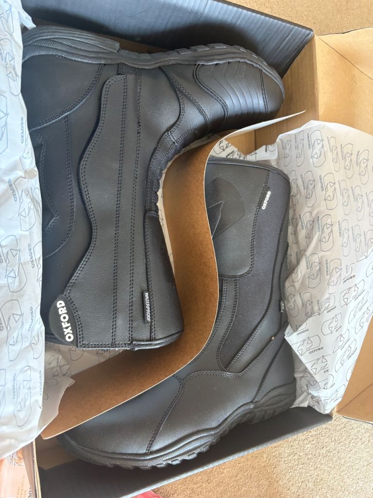Oxford Tracker Waterproof Leather Motorcycle Boots – UK 9 / EU 43 – NEW