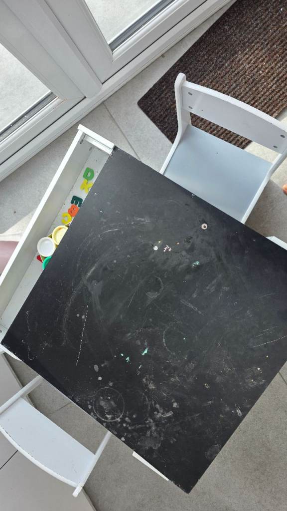 Kids Table & 2 Chairs Set – White Wooden plus blackboard plus under table storage– Quick Sale