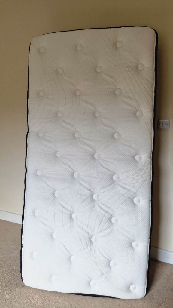 Brand new! Gel Pocket Single Mattress 3FT Breathable Fabric, 10 Inch Hybrid Mattress Medium Firm
