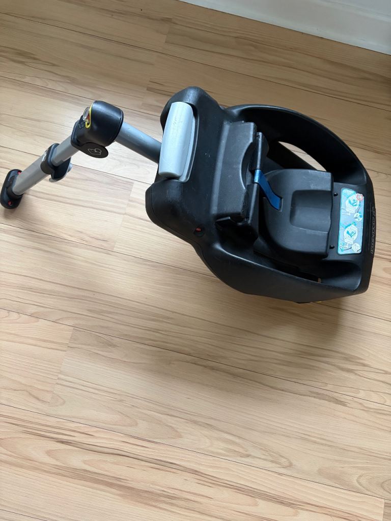 Isofix Base — Maxi Cosi 