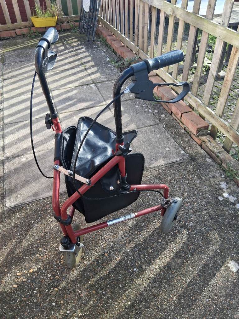 Mobility Walker for the eldetly