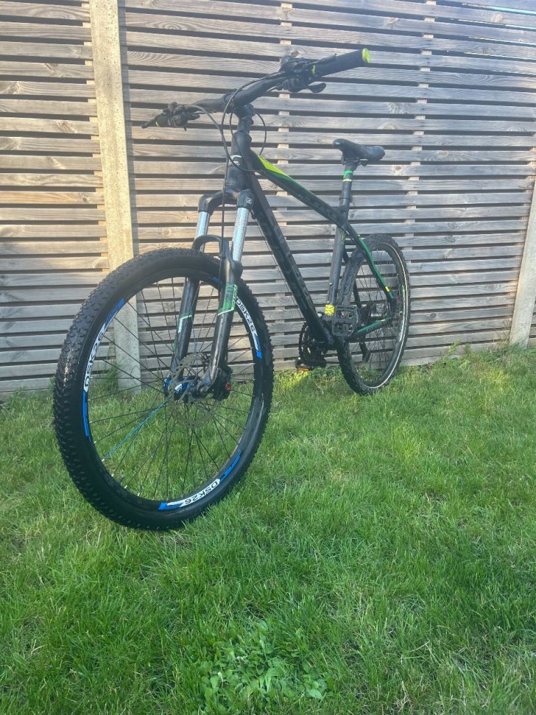Carrera Vulcan mountain bike