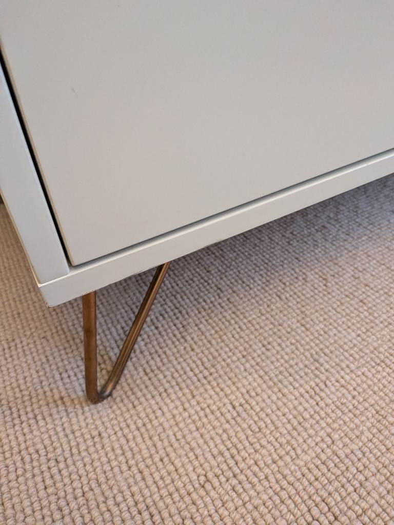 4 Drawer Dresser - Light grey