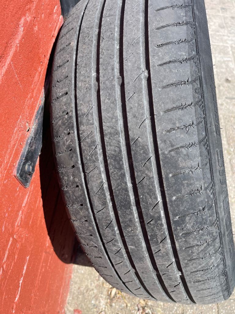 215/55/17/3tyres205/55/17/1tyre only 
