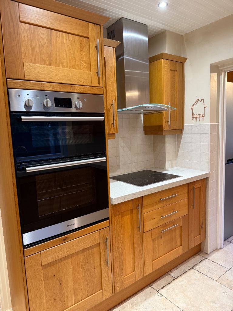 Used solid wood kitchen 