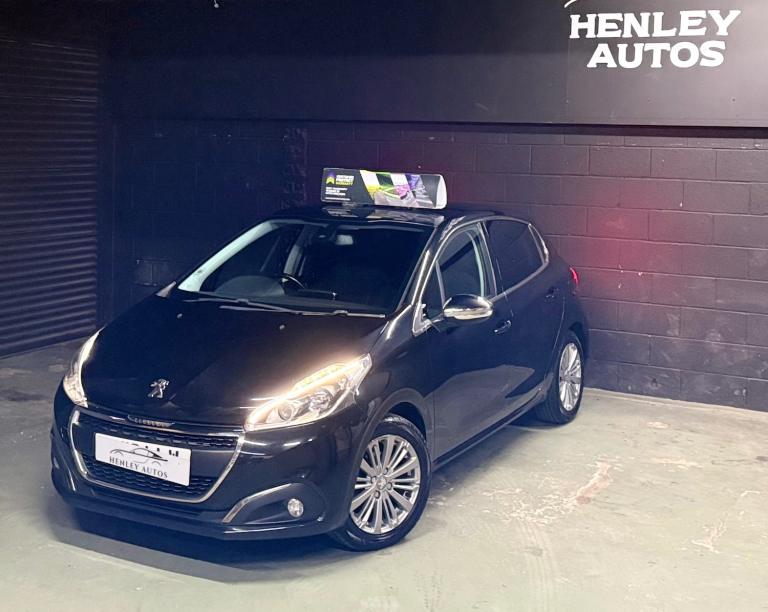 2016 Peugeot 208 1.2 PureTech 82 Allure 5dr HATCHBACK Petrol Manual