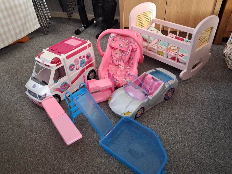 Barbie accessories and doll accessories 