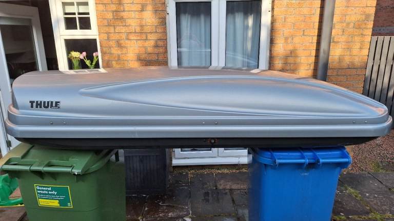 Thule Atlantis 900 Roof Box - 650 litres