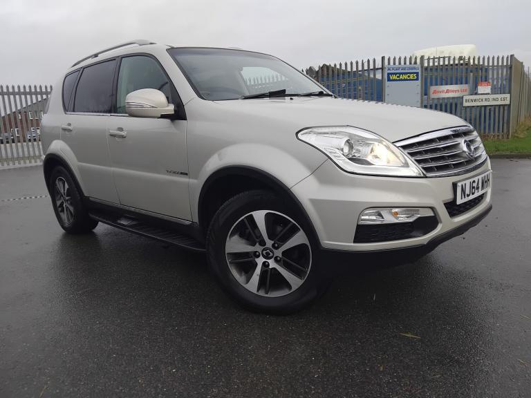 SSANGYONG REXTON 2.0 e-XDi 60th Anniversary Edition White Manual Diesel 2014