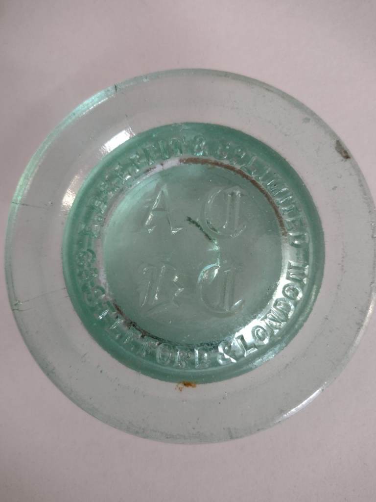 Job Lot of 13 Small Old Glass Bottles/Ceramic Jars & Lids & Glass Stoppers for display.