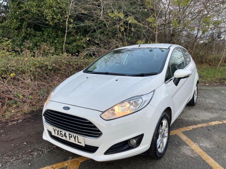 image for FORD FIESTA 1.2 ZETEC 64 REG WHITE 3 DOOR 11 MONTHS MOT TAX £35 YEAR LOW INSURANCE 50+MPG