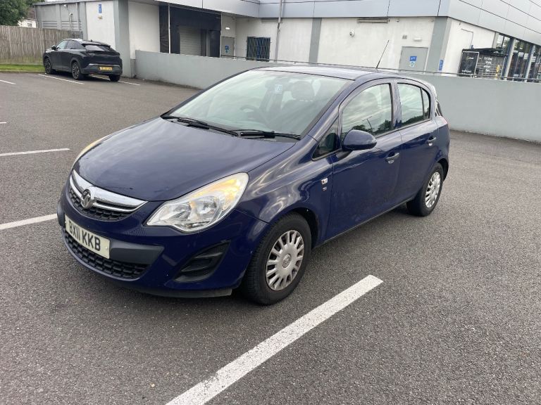 VAUXHALL CORSA S AC,1.2 LTR,TAX ONLY £35 A YEAR 1 OWNER VERY LOW MILEAGE,12 MONTH MOT,DRIVE EXCLLENT