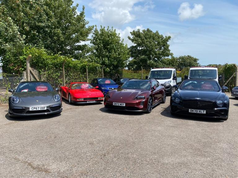 2021 Porsche Taycan BASE Saloon Electric Automatic