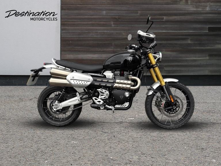 2025 Triumph Scrambler 1200 XE STANDARD COLOUR Petrol black 6 Speed Manual