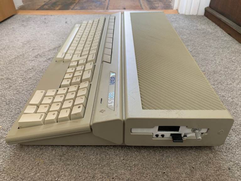 Atari 520 STE - Upgraded to 1MB RAM + Gotek Floppy Emulator
