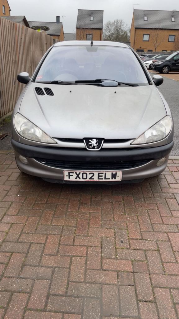 Peugeot, 206, Hatchback, 2002, Manual, 1587 (cc), 5 doors