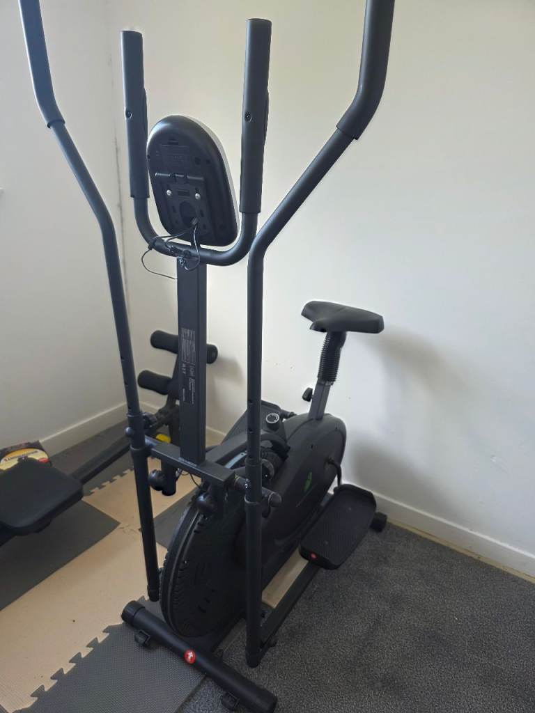 Black Cross Trainer with Seat - great condition