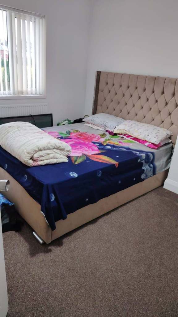 Stylish, Fully Furnished 2 Rooms for BENGALI couple/ student only | Bills Included