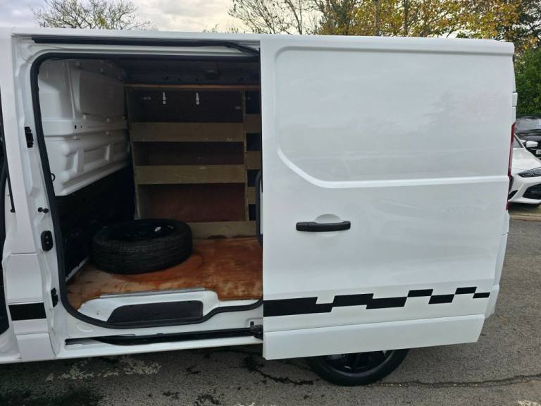 2021 Renault Trafic 2.0 dCi ENERGY 28 Black Edition Van,, Euro 6 ULEZ, Automatic, Cruise, DAB,  P...