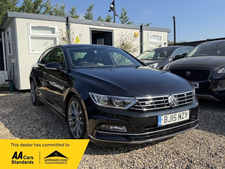 2015 Volkswagen Passat 2.0 TDI R-Line 4dr SALOON Diesel Manual