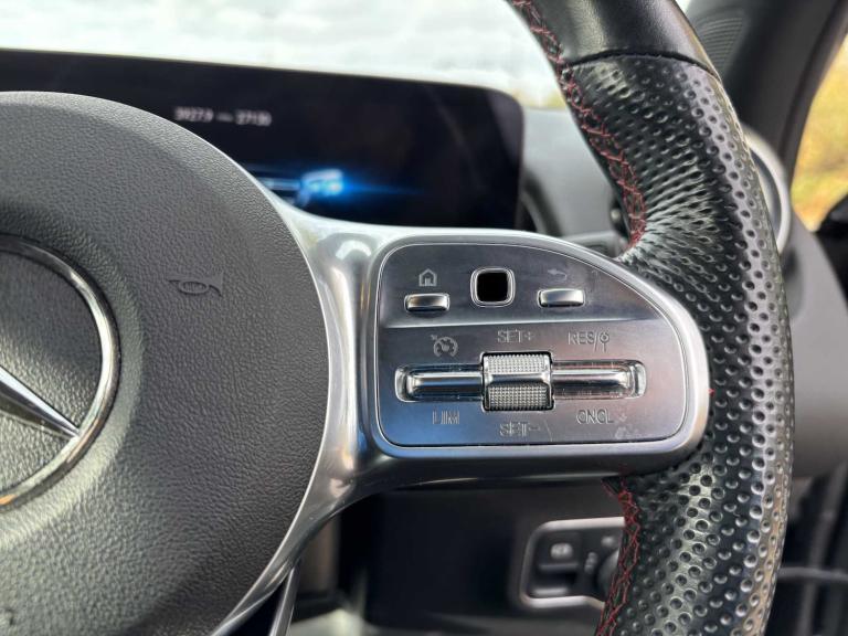 2023 Mercedes-Benz GLB 220d 4Matic AMG Line Premium 5dr 8G-Tronic Estate Diesel Automatic