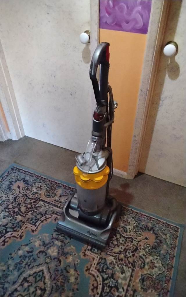  Vacuum Cleaner – Good Condition