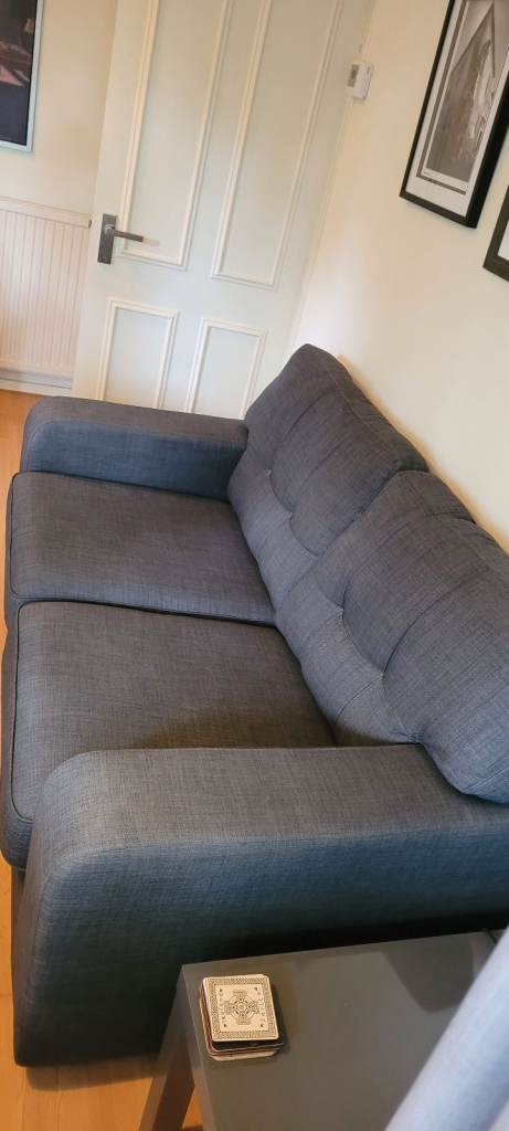 Dfs Sofa 2 seats