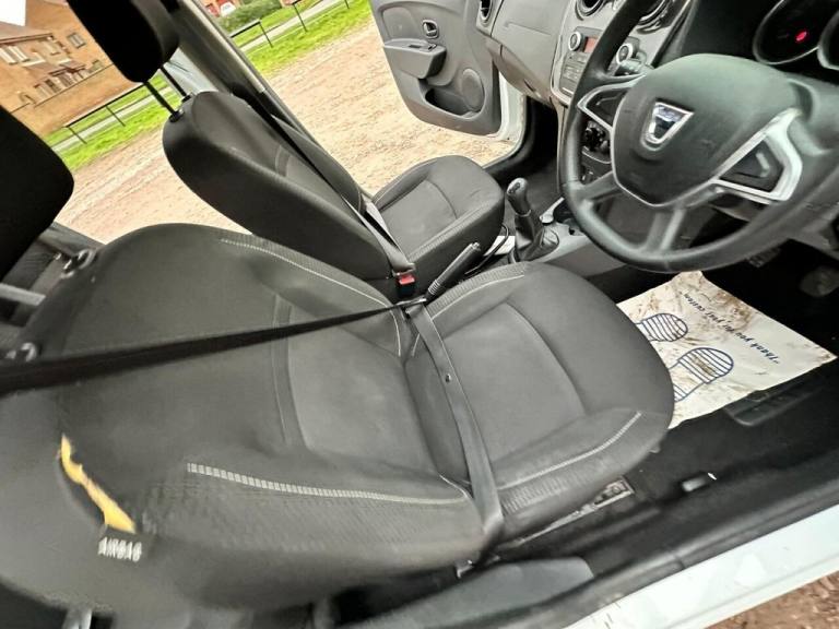 2017 Dacia Sandero 1.0 SCe Ambiance 5dr HATCHBACK PETROL Manual