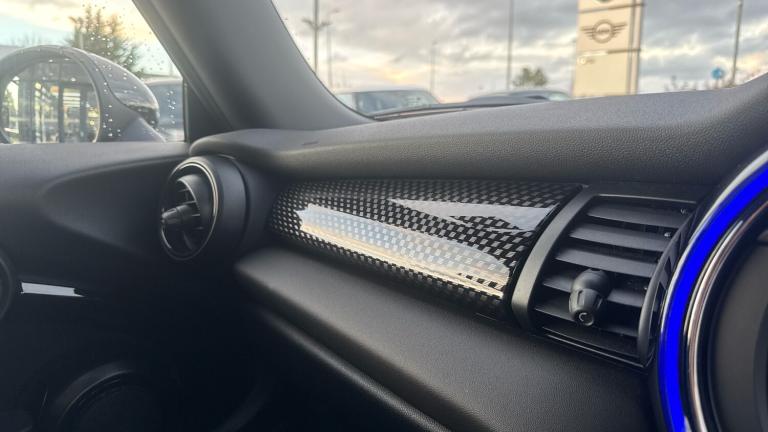 2019 MINI Hatch 2.0 Cooper S Sport II 3dr Petrol Hatchback Hatchback Petrol Manual