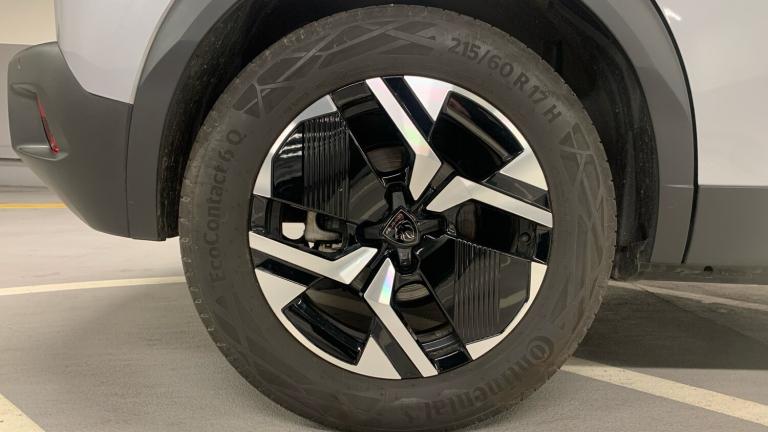 2025 Peugeot 2008 50kWh Allure SUV 5dr Electric Auto (7kW Charger) (136 ps) SUV Electric Automatic