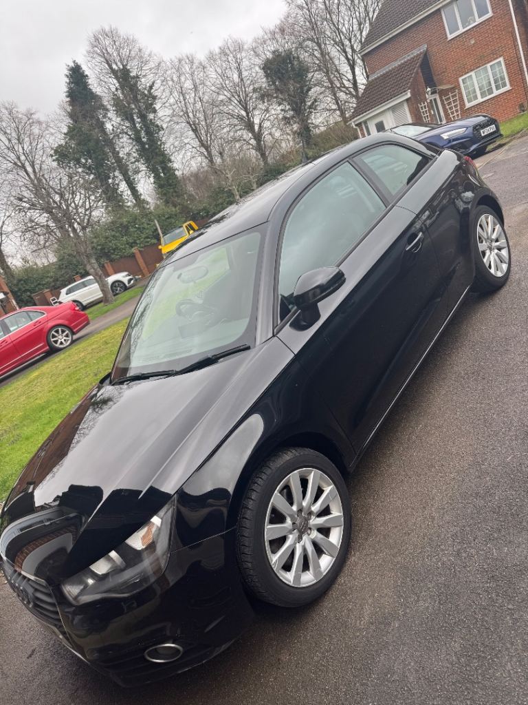 Audi, A1, Hatchback, 2012, Manual, 1598 (cc), 3 doors