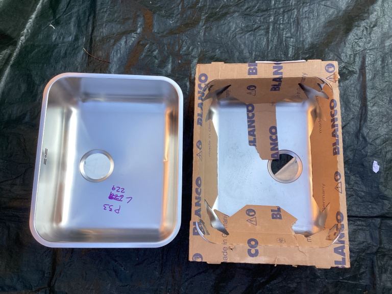 PAIR (2) Blanco Stainless Steel Undermount Sinks + Fittings 