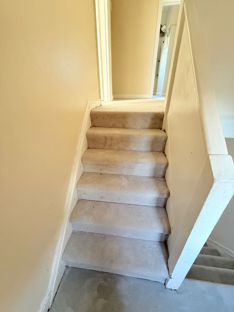 3-Bedroom Flat in Prime Location – Excellent Transport Links