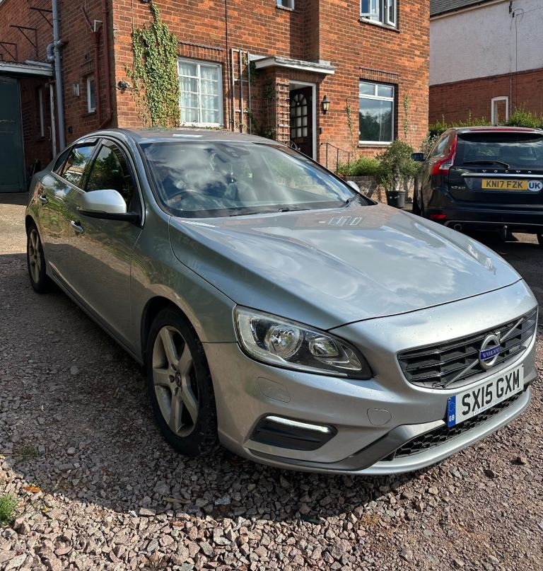 Volvo S60 D2 R Design 2015 1.6L Saloon 5 seater Manual, 1560 (cc), 4 doors