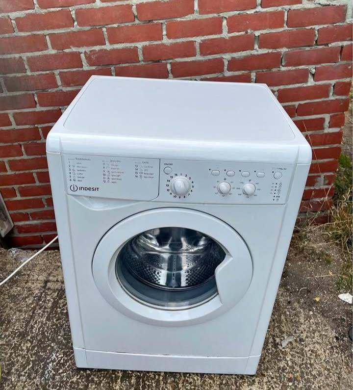 🔥 FANTASTIC BARGAIN! Indesit Washing Machine – Reliable, Powerful & Easy to Use ✨