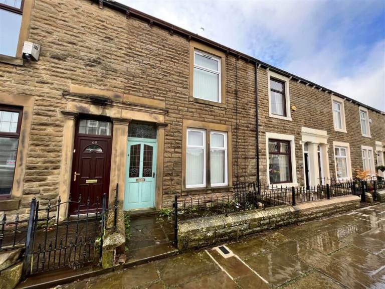 Two bed mid terraced property to let 