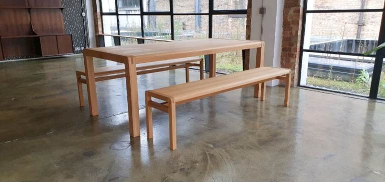 Large 8-10 Seater Habitat Radius Solid Oak Dining Table + Two Benches - Pristine