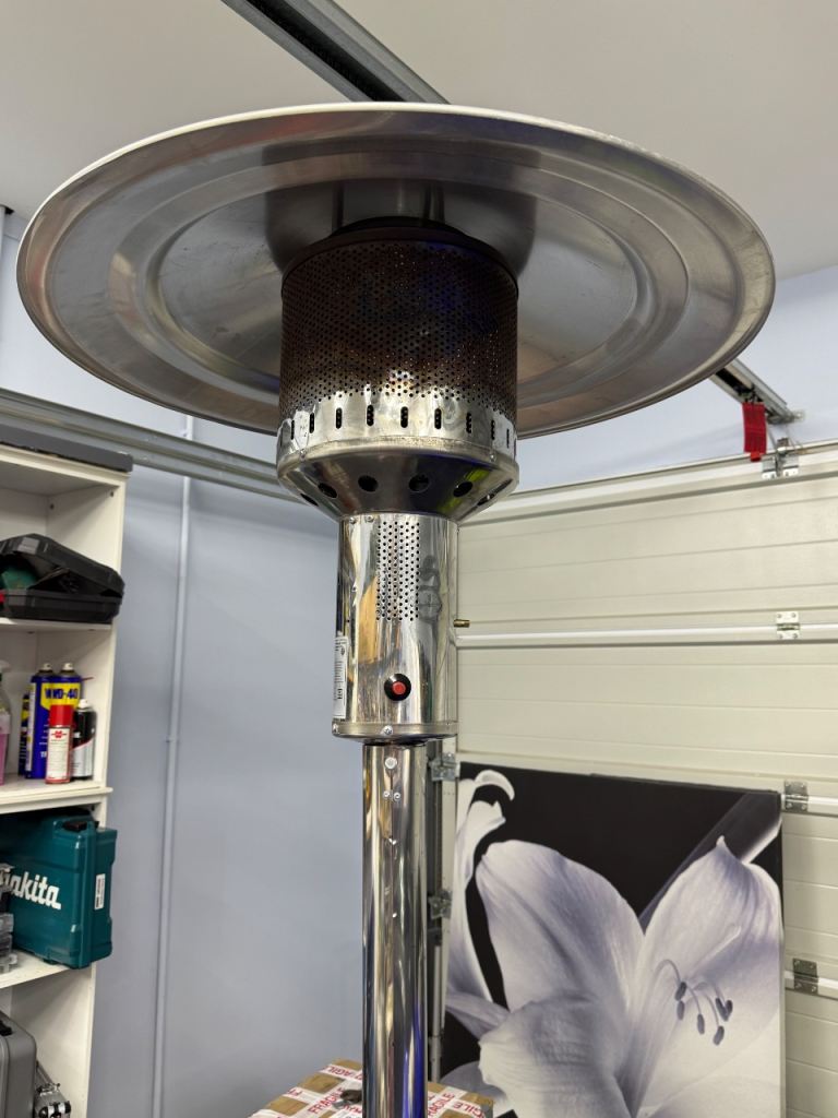Outdoor Gas Patio Heater – Fair Condition, Ready to Use