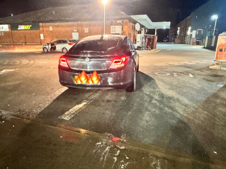 Vauxhall, INSIGNIA, Hatchback, 2013, Manual, 1956 (cc), 5 doors