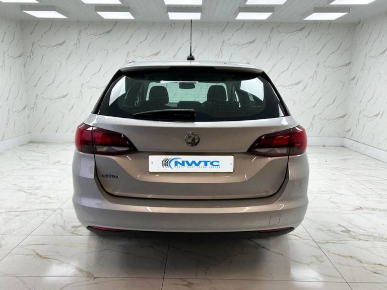 2021 Vauxhall Astra 1.5 Turbo D SRi Nav Sports Tourer 5dr Diesel Manual Euro 6 (s/s) (122 ps) F E...