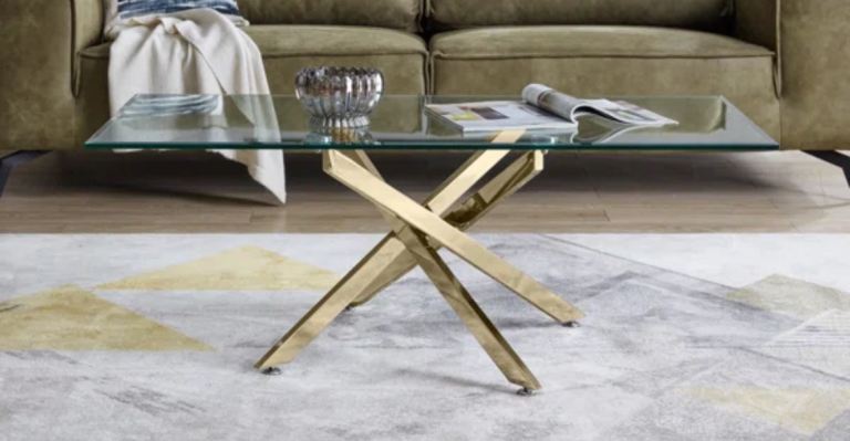 Center coffee table for living room