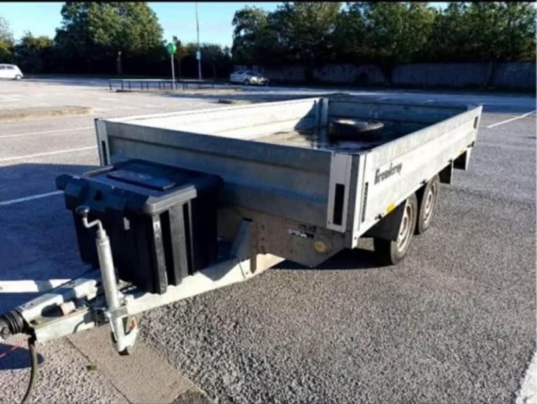 Trailer 6ft by 10ft