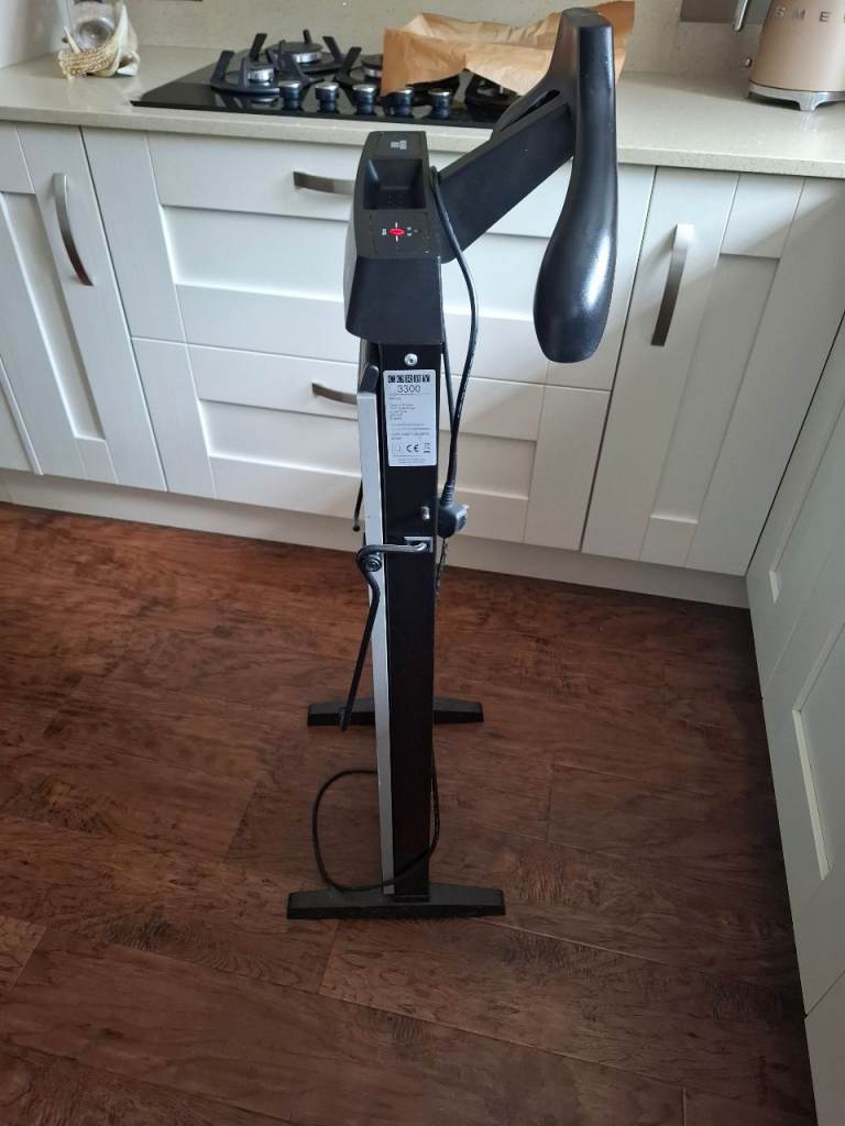 CORBY 3300 Troser Press