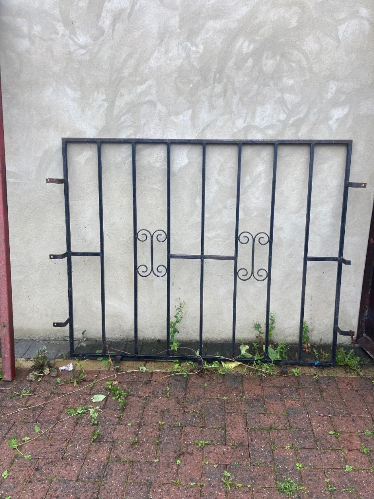 Metal grill