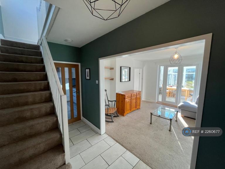 4 bedroom house in Cotman Walk, Bristol, BS7 (4 bed) (#2260677)