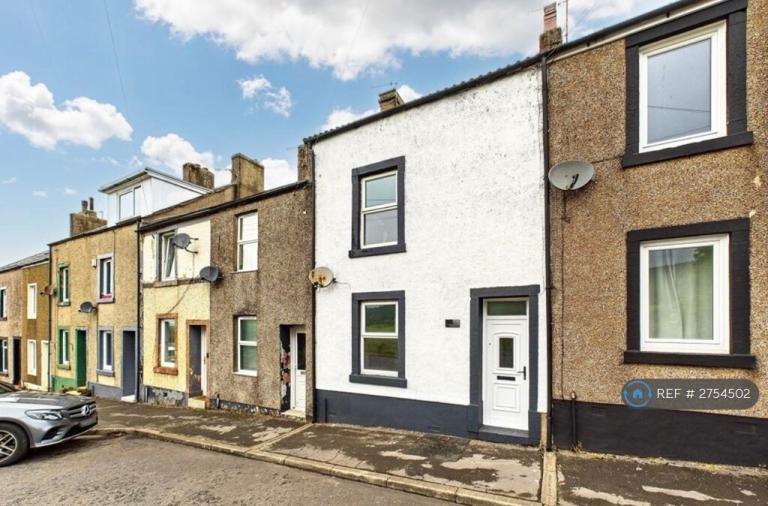 3 bedroom house in Trumpet Road, Cleator, CA23 (3 bed) (#2754502)