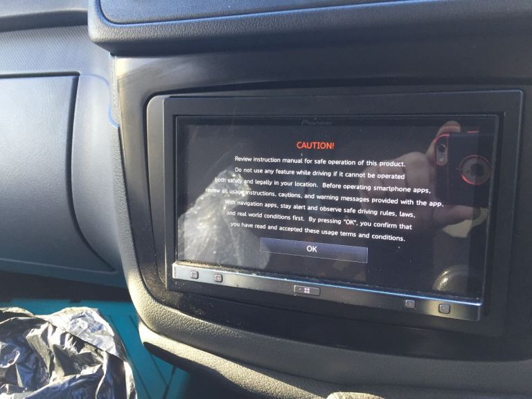 Pioneer apple car play mirror android head unit