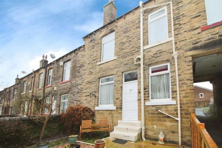 House to Rent BD3 2 Bedroom